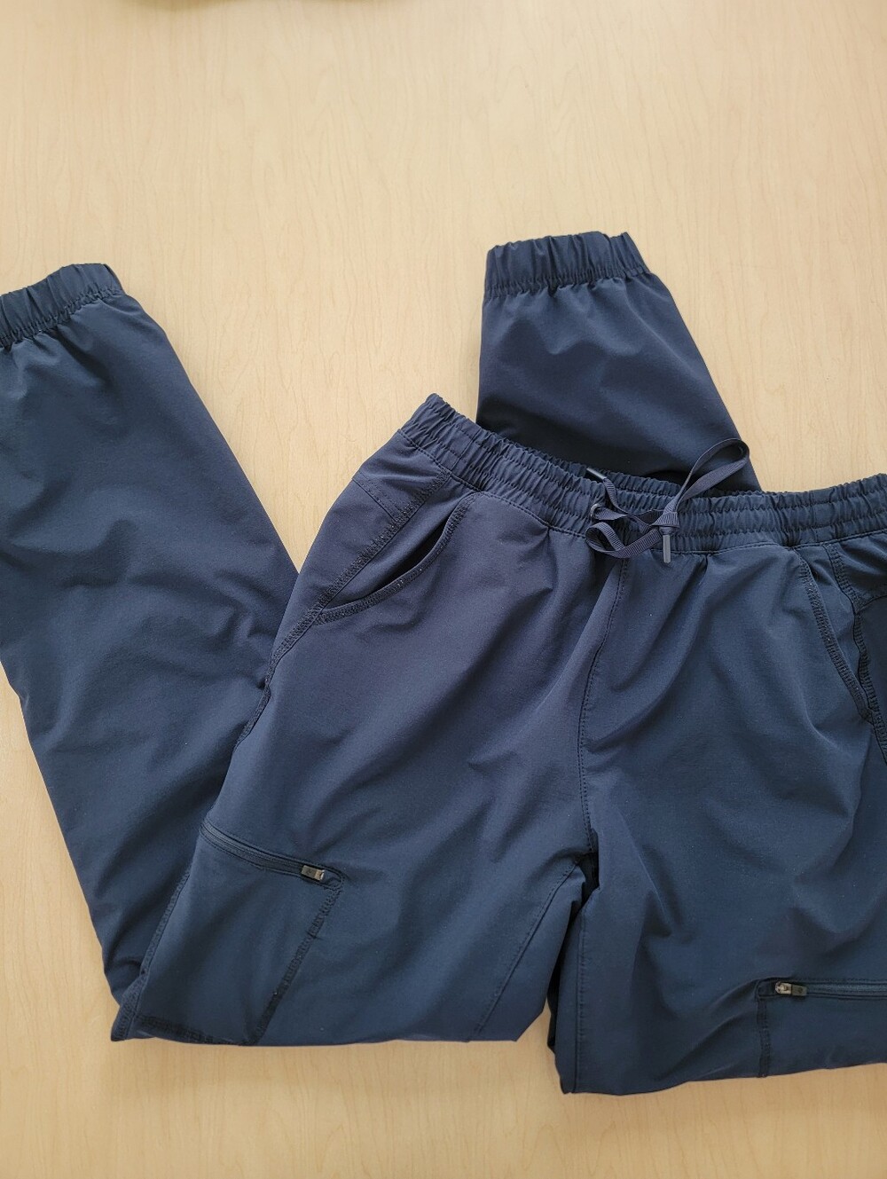 Eddie Bauer Fleece Lined Navy Performance Joggers with Drawstring Women's Medium